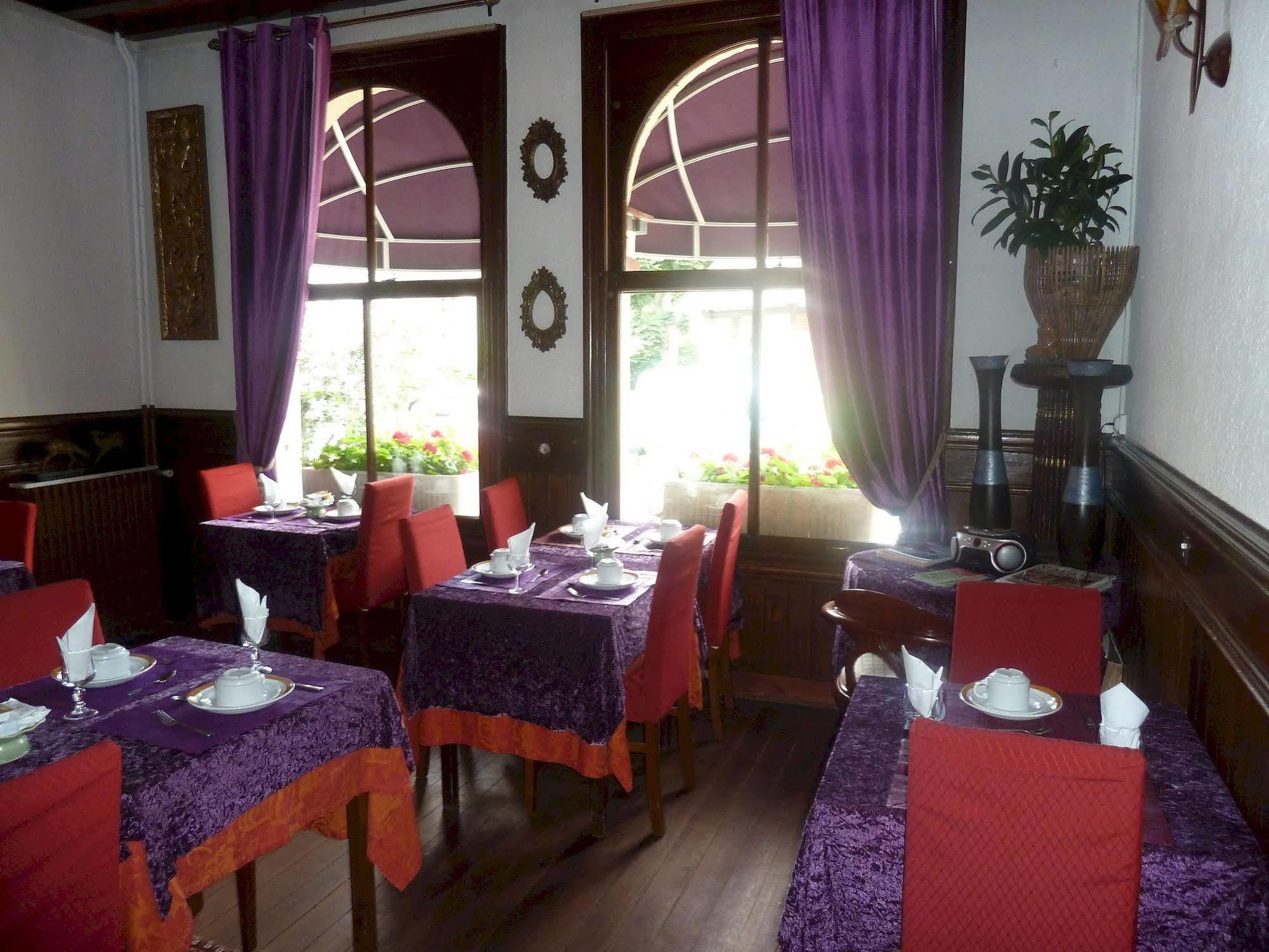 Castel De Siam Hotel อูลกัท ภายนอก รูปภาพ