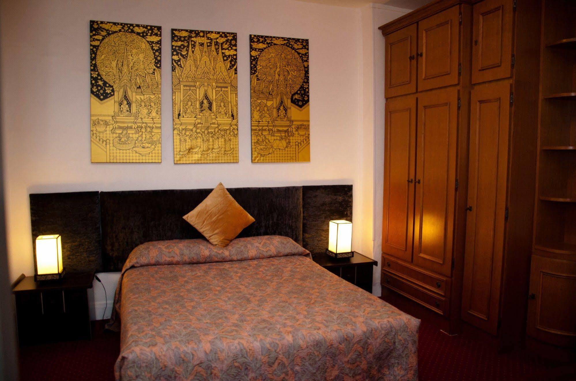 Castel De Siam Hotel อูลกัท ภายนอก รูปภาพ